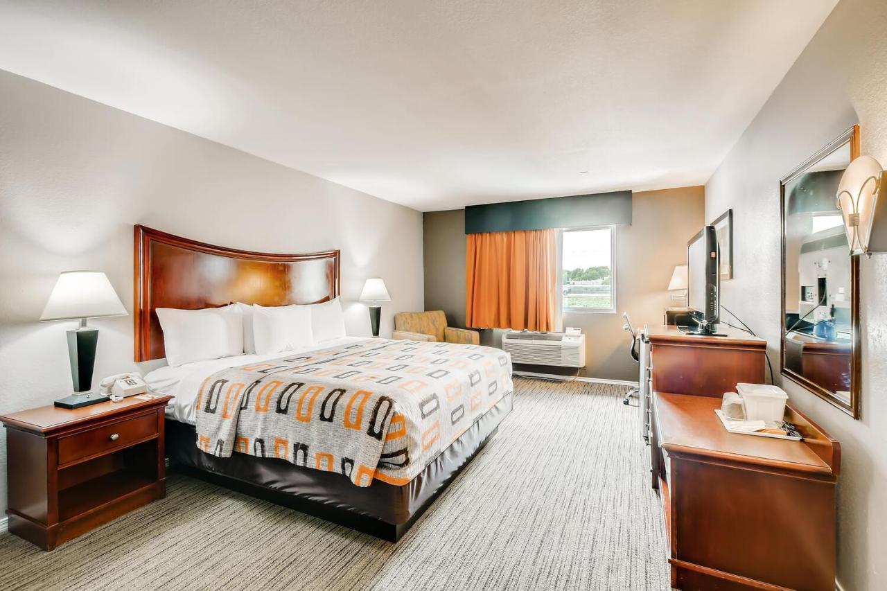 Orangewood Inn And Suites Midtown Όστιν Εξωτερικό φωτογραφία