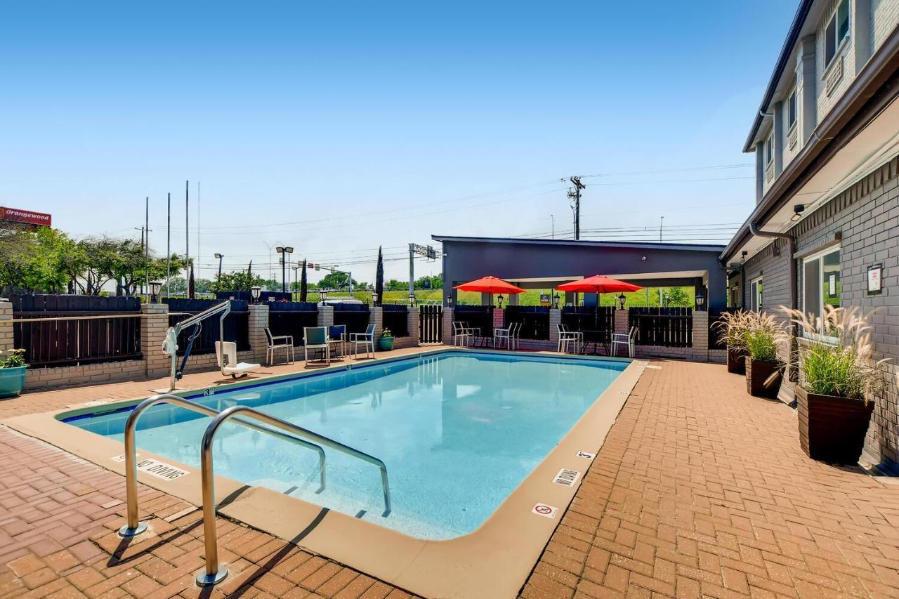 Orangewood Inn And Suites Midtown Όστιν Εξωτερικό φωτογραφία