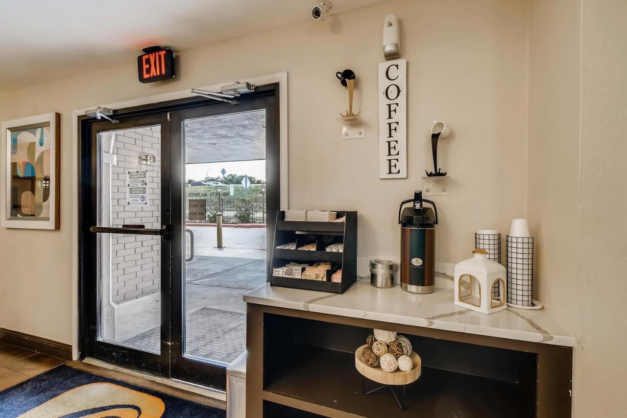 Orangewood Inn And Suites Midtown Όστιν Εξωτερικό φωτογραφία