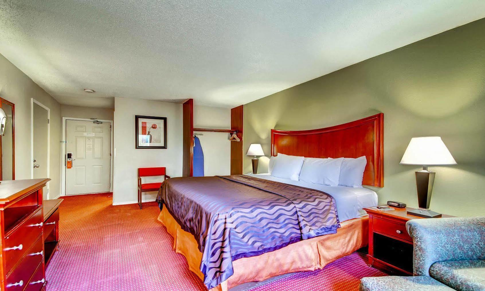 Orangewood Inn And Suites Midtown Όστιν Εξωτερικό φωτογραφία
