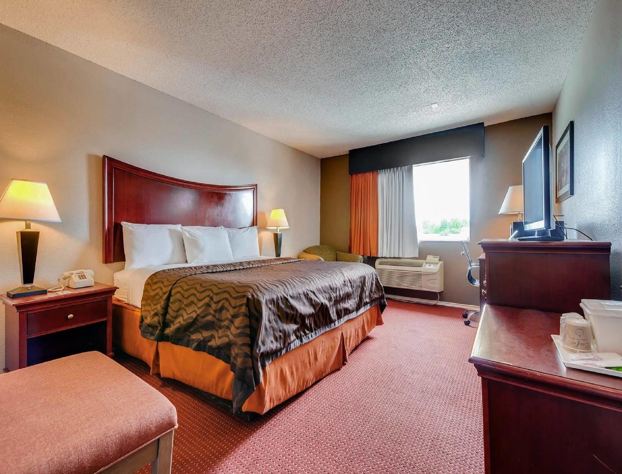 Orangewood Inn And Suites Midtown Όστιν Εξωτερικό φωτογραφία