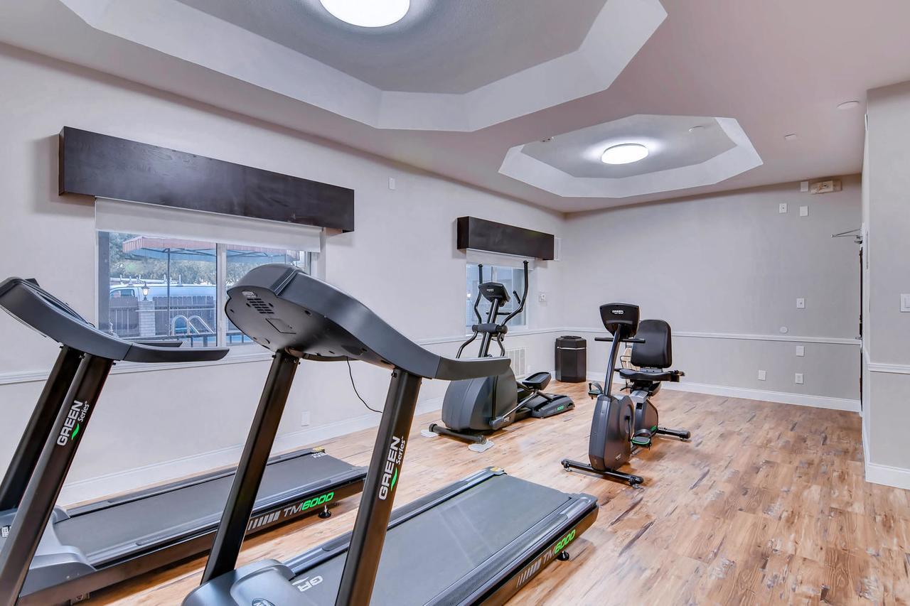 Orangewood Inn And Suites Midtown Όστιν Εξωτερικό φωτογραφία